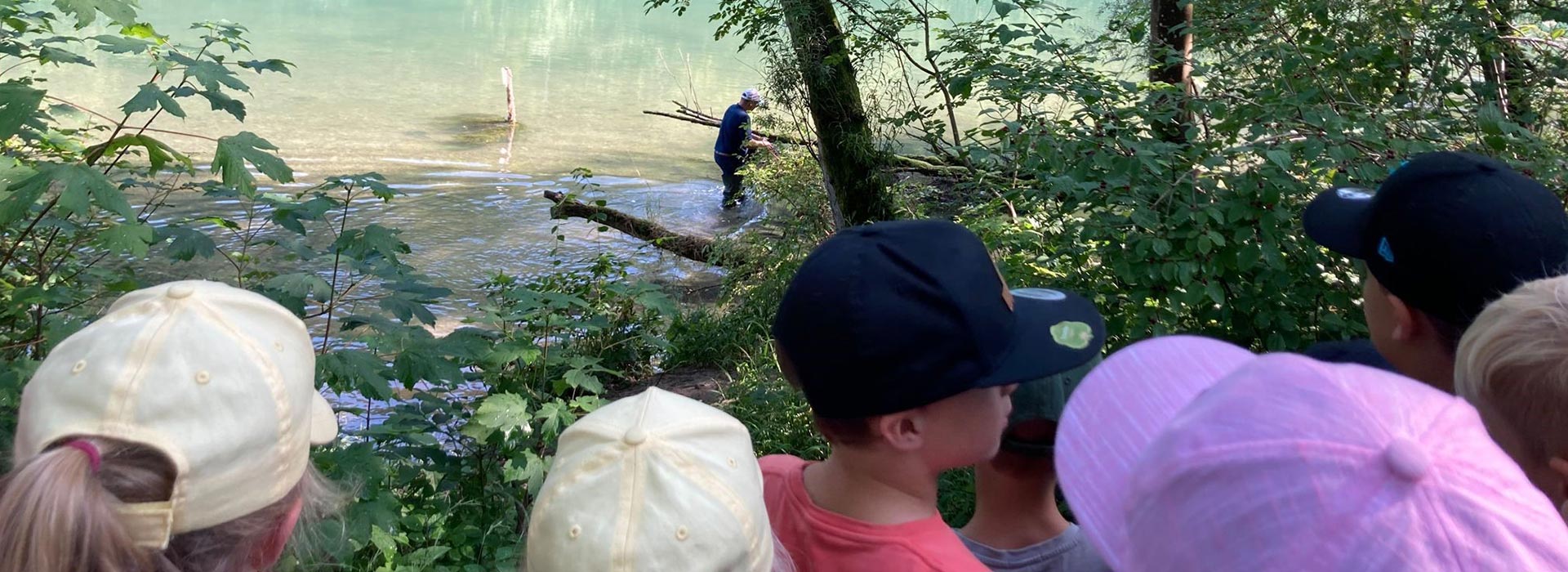 Denklinger Grundschüler bauen Unterwasser-Insektenhotels mit dem Kreisfischereiverein Schongau